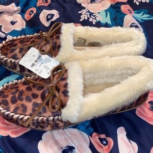 Leopard print slippers